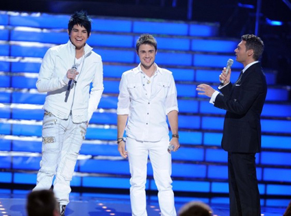 Adam Lambert, Kris Allen, Ryan Seacrest, American Idol Adam Lambert, Kris Allen, Ryan Seacrest, American Idol